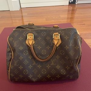 Louis Vuitton Speedy 30